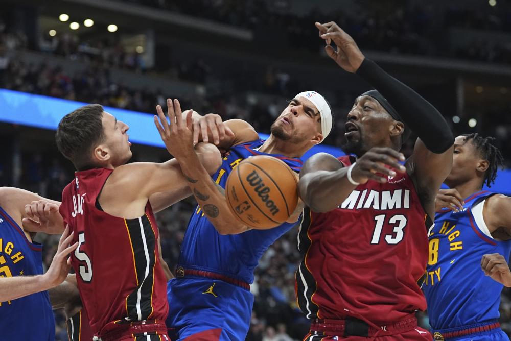 更多点击 更多点击