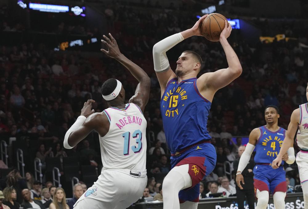 中场组织核 中场组织核