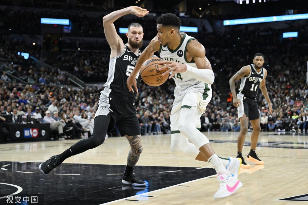 这位效力于 这位效力于