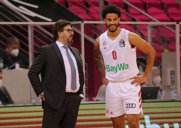 琼斯在加盟 琼斯在加盟